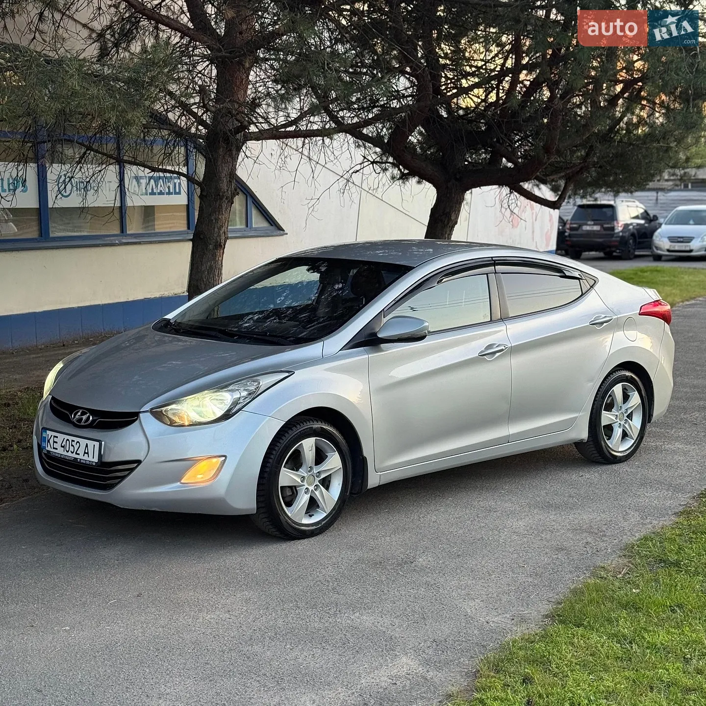 2013 Hyundai Elantra - мініатюра 10
