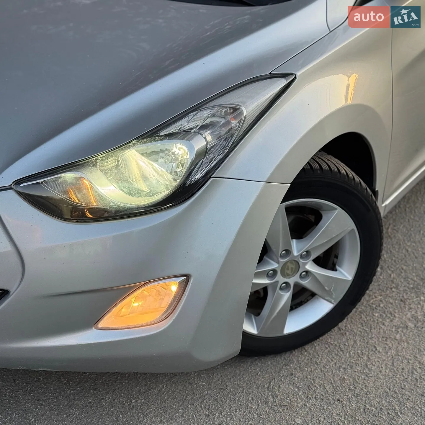 2013 Hyundai Elantra - мініатюра 17