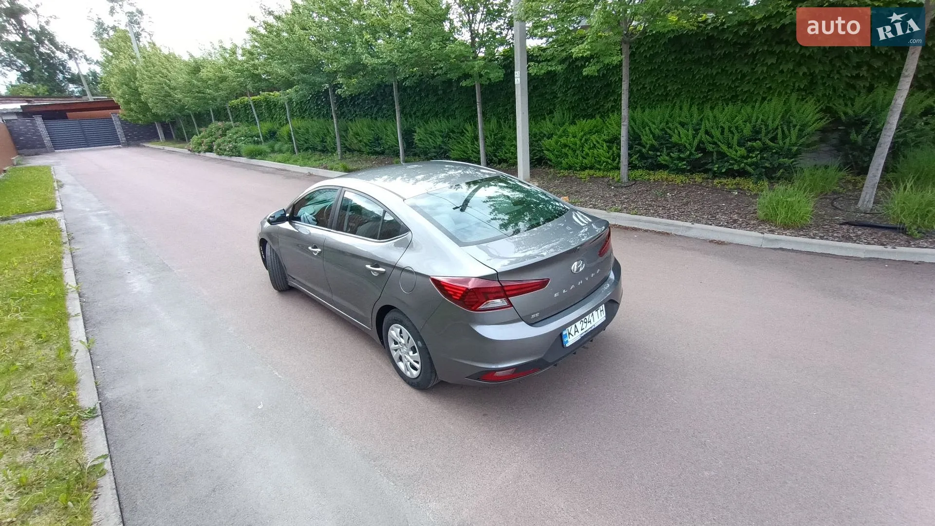 2019 Hyundai Elantra - мініатюра 6