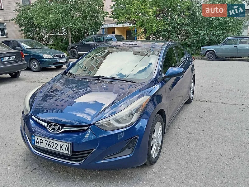 Hyundai Elantra 2015