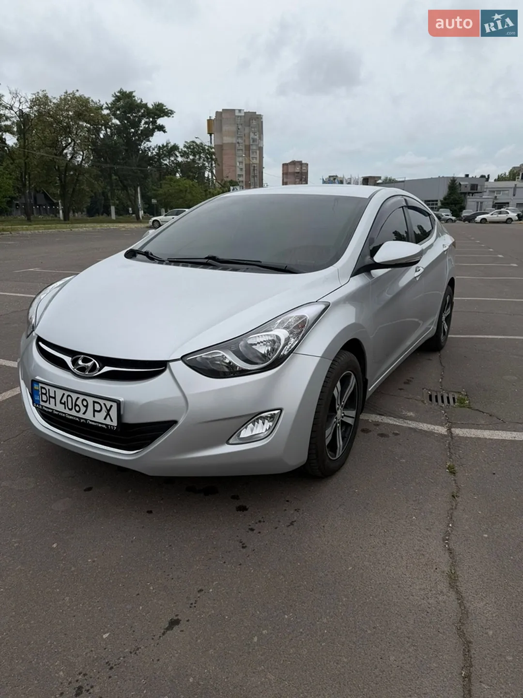 2011 Hyundai Elantra - мініатюра 12