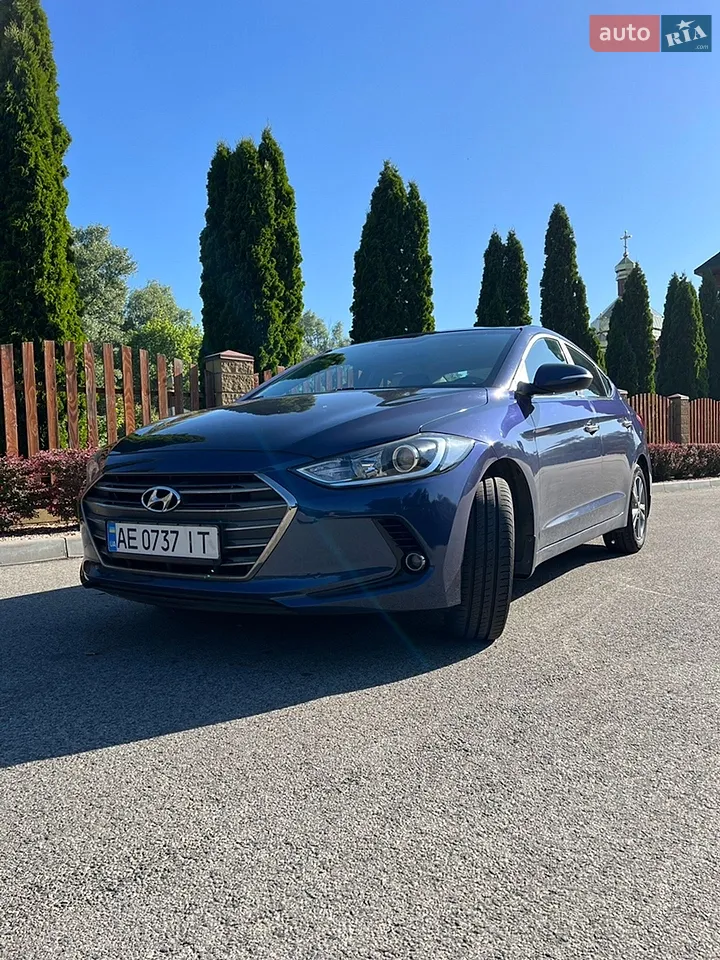 2018 Hyundai Elantra - мініатюра 29