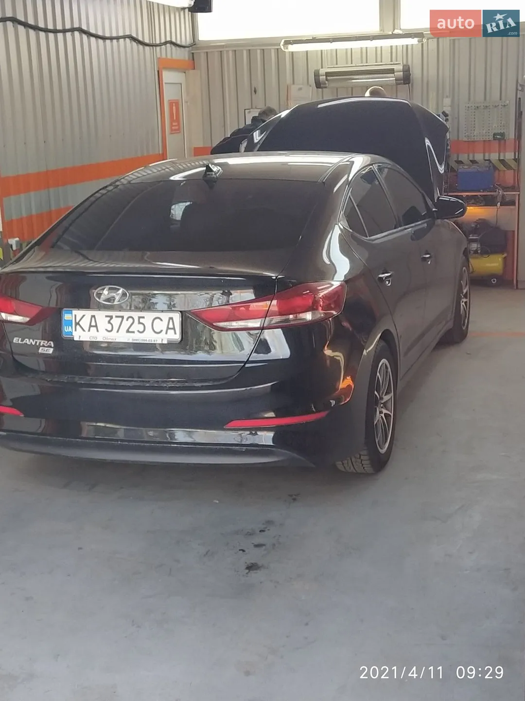 2017 Hyundai Elantra - мініатюра 9