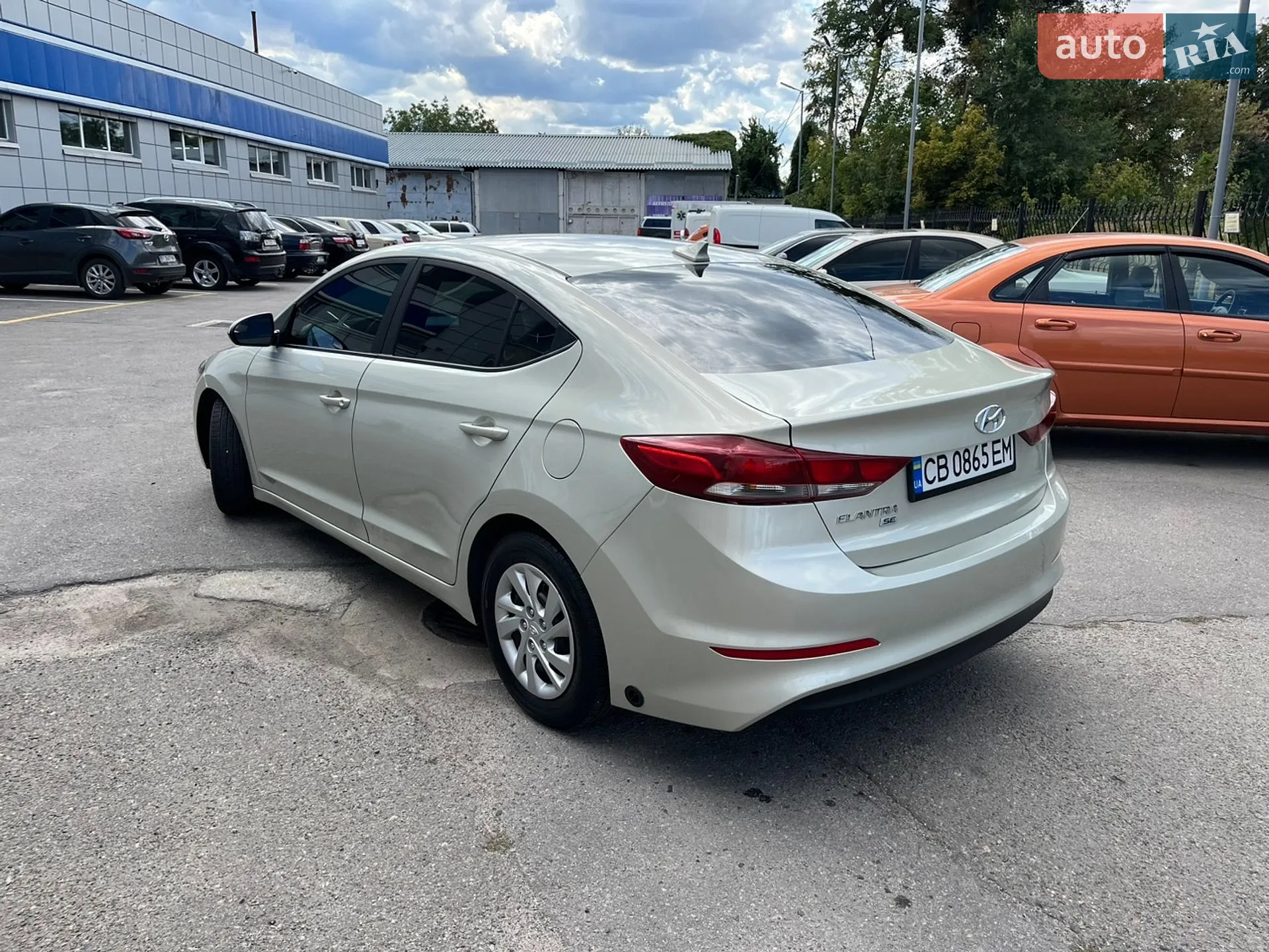 2017 Hyundai Elantra - мініатюра 3