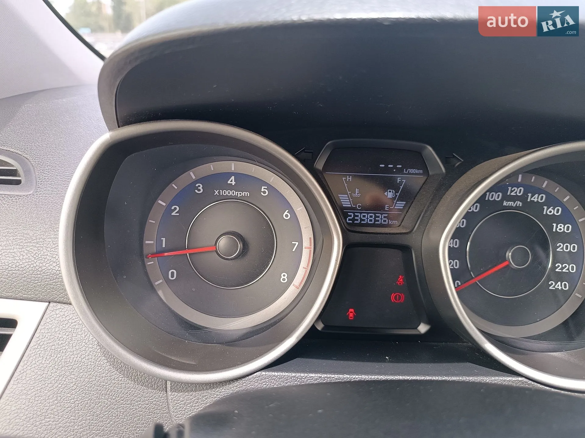 2014 Hyundai Elantra - мініатюра 11