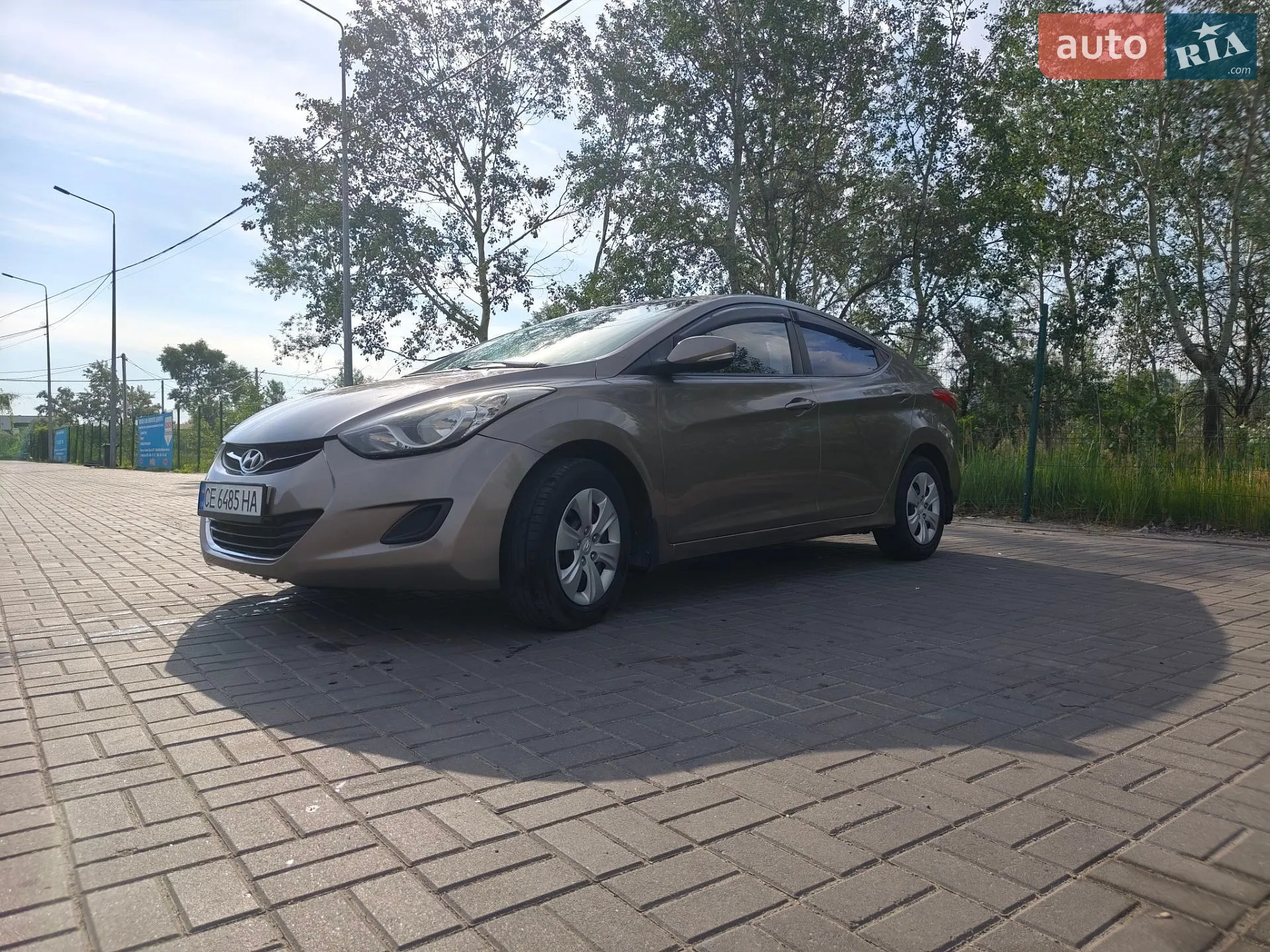 2013 Hyundai Elantra - фото 1