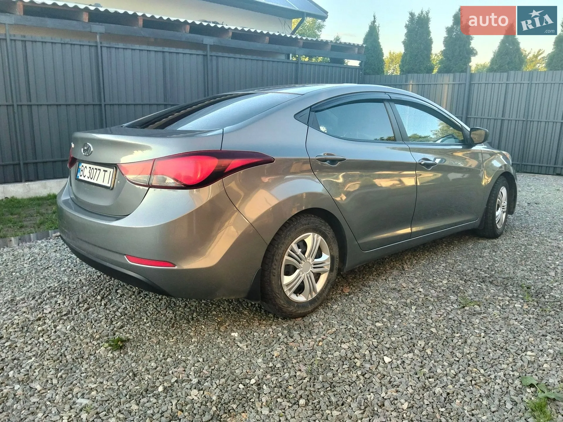 2014 Hyundai Elantra - мініатюра 5