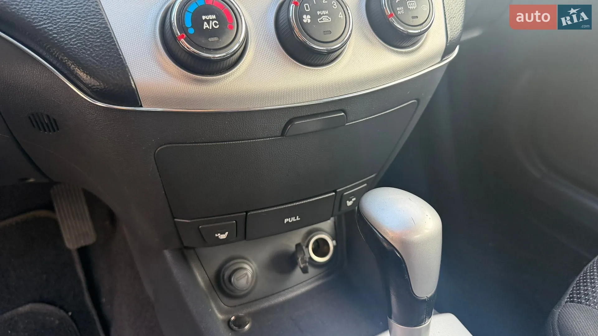 Hyundai Elantra 2007 VIN KMHDT41BP8U312875 фото оголошення 18 з 31