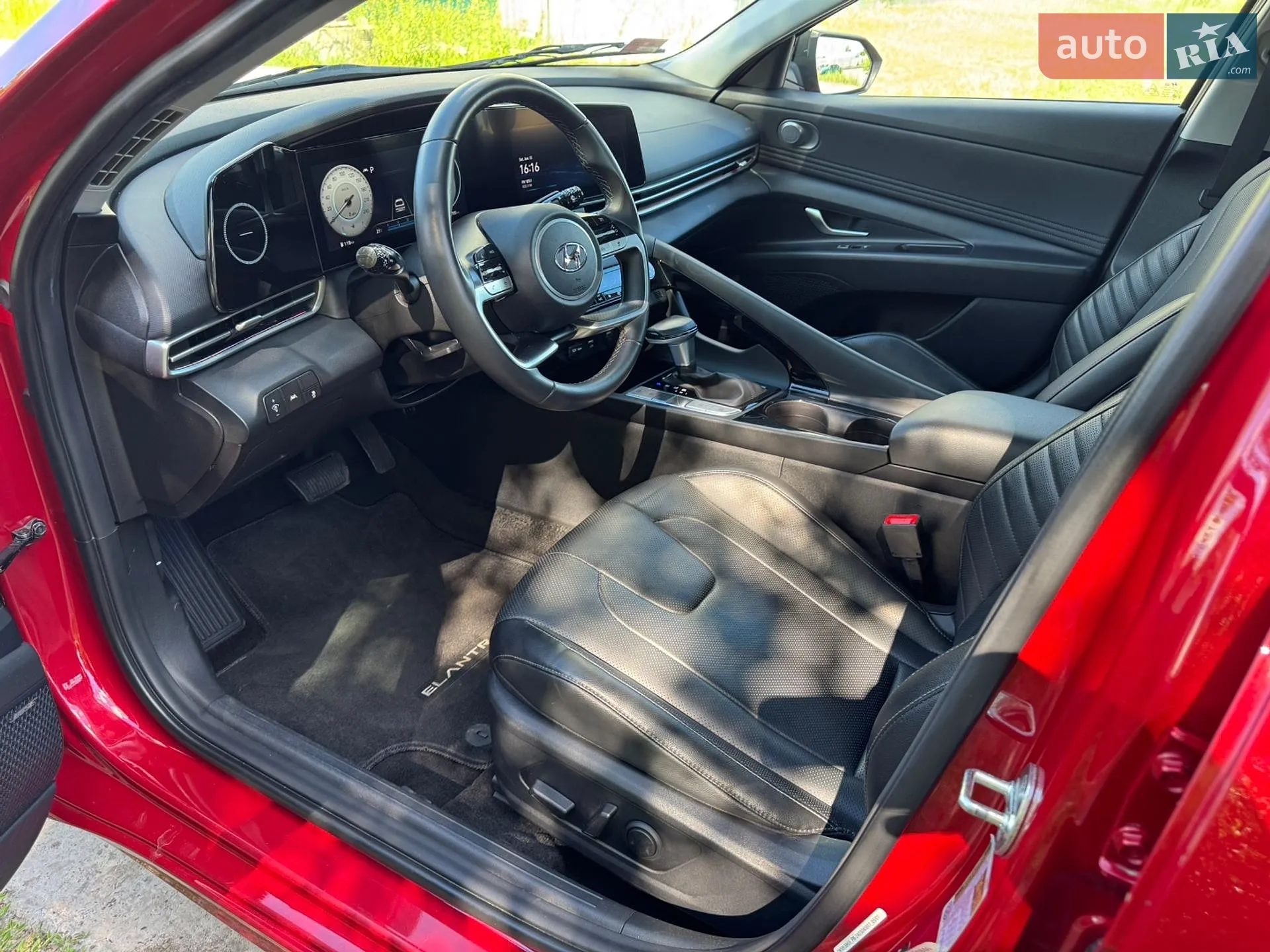 2022 Hyundai Elantra - мініатюра 6