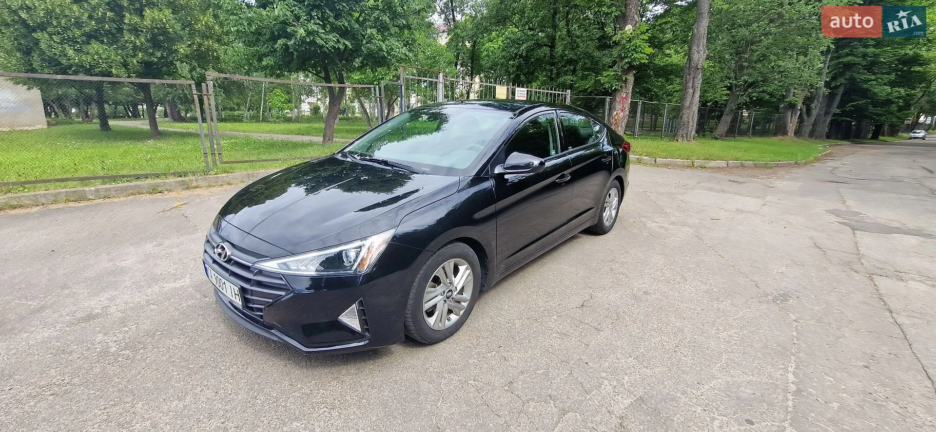 2020 Hyundai Elantra - мініатюра 12