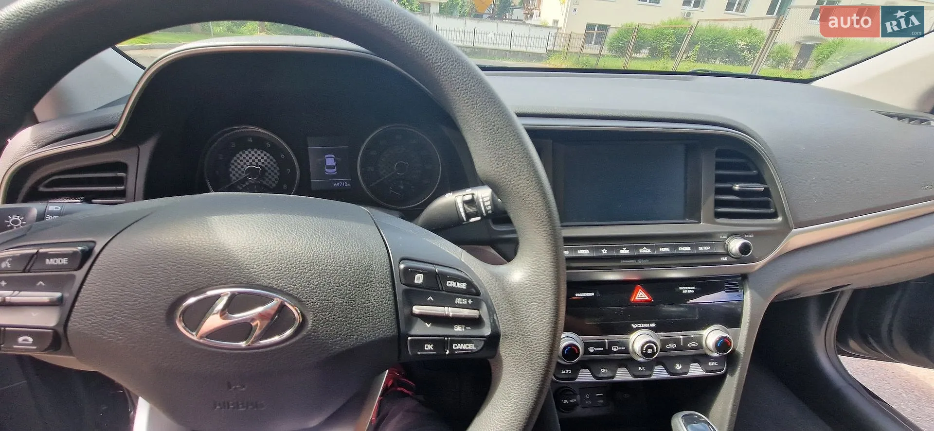 2020 Hyundai Elantra - мініатюра 30