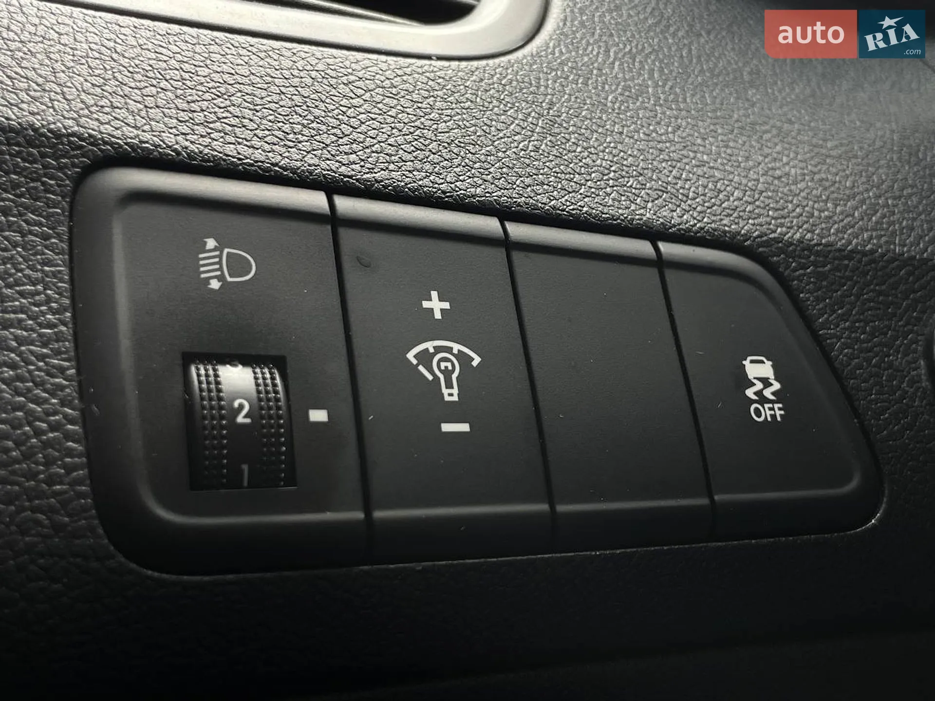 2012 Hyundai Elantra - мініатюра 17