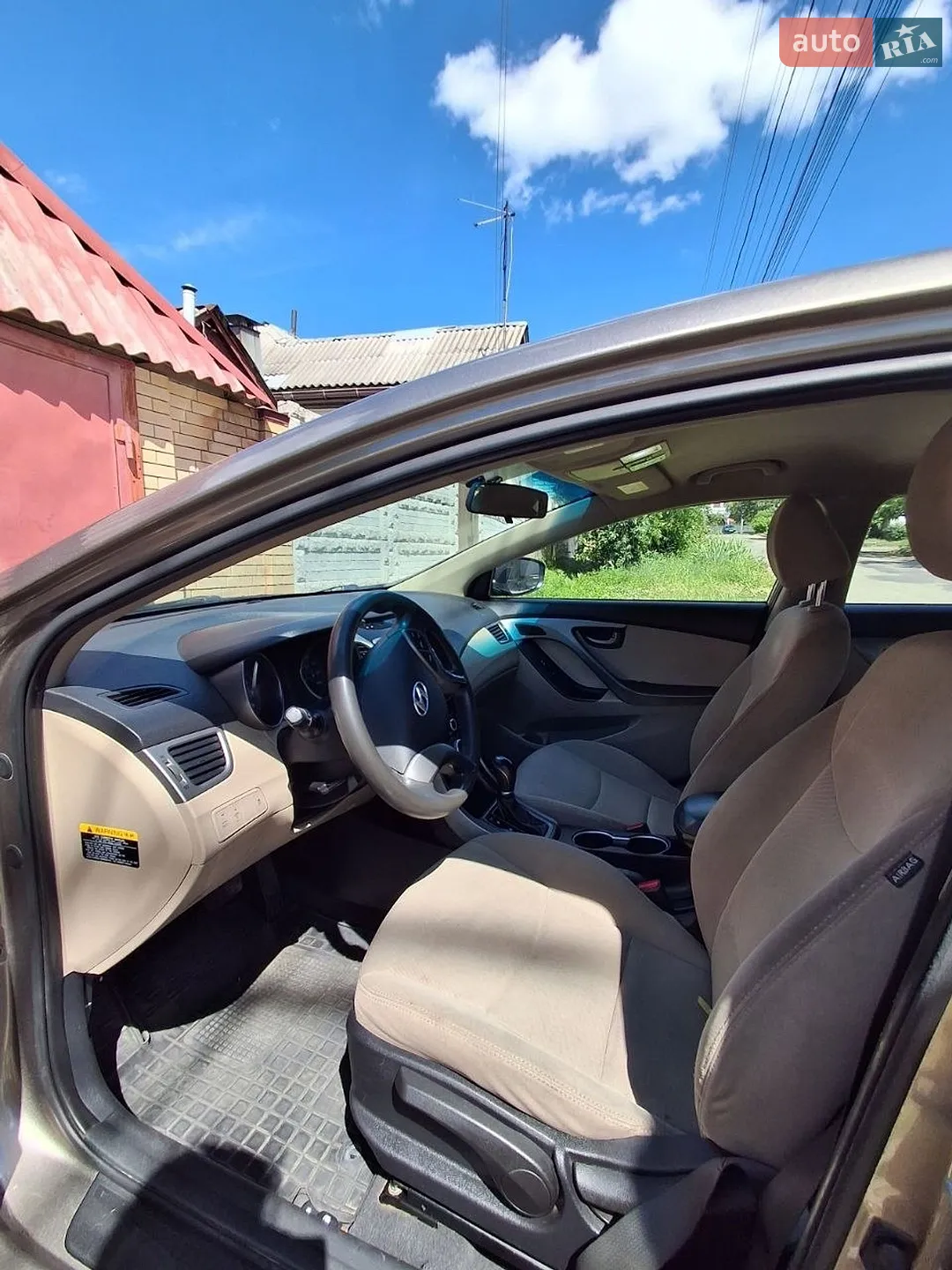 2014 Hyundai Elantra - мініатюра 10