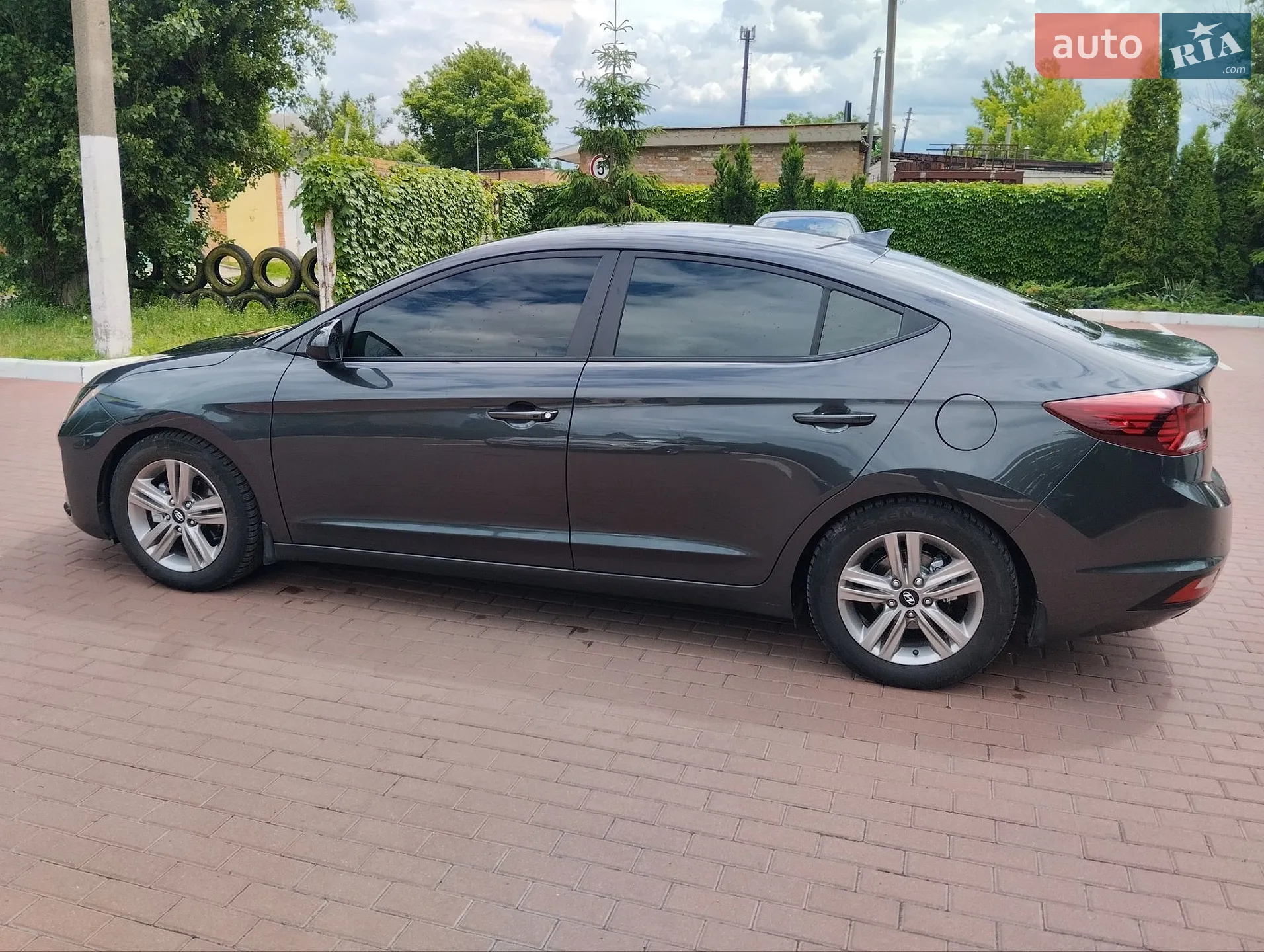 2020 Hyundai Elantra - мініатюра 14