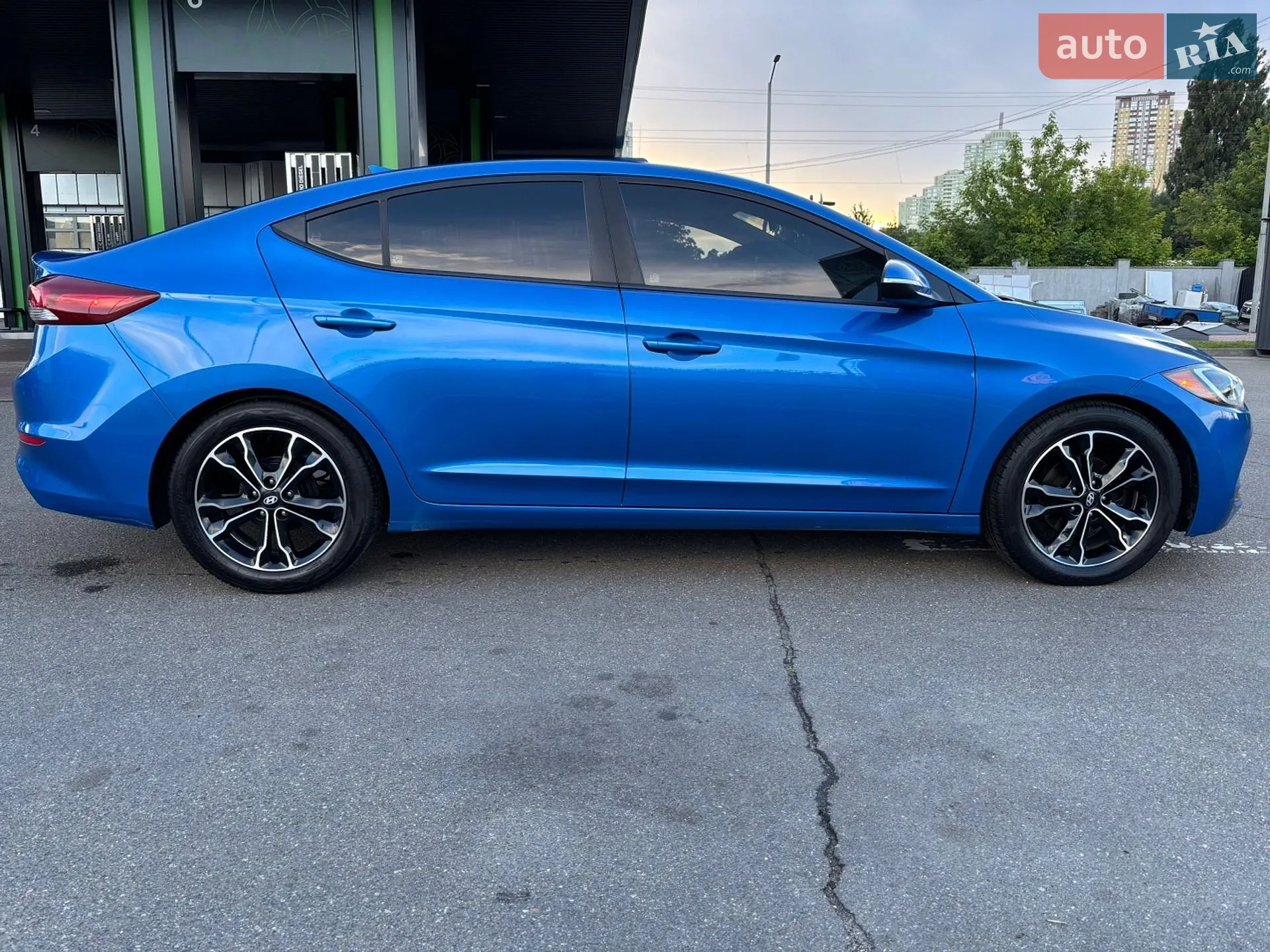 2016 Hyundai Elantra - мініатюра 4