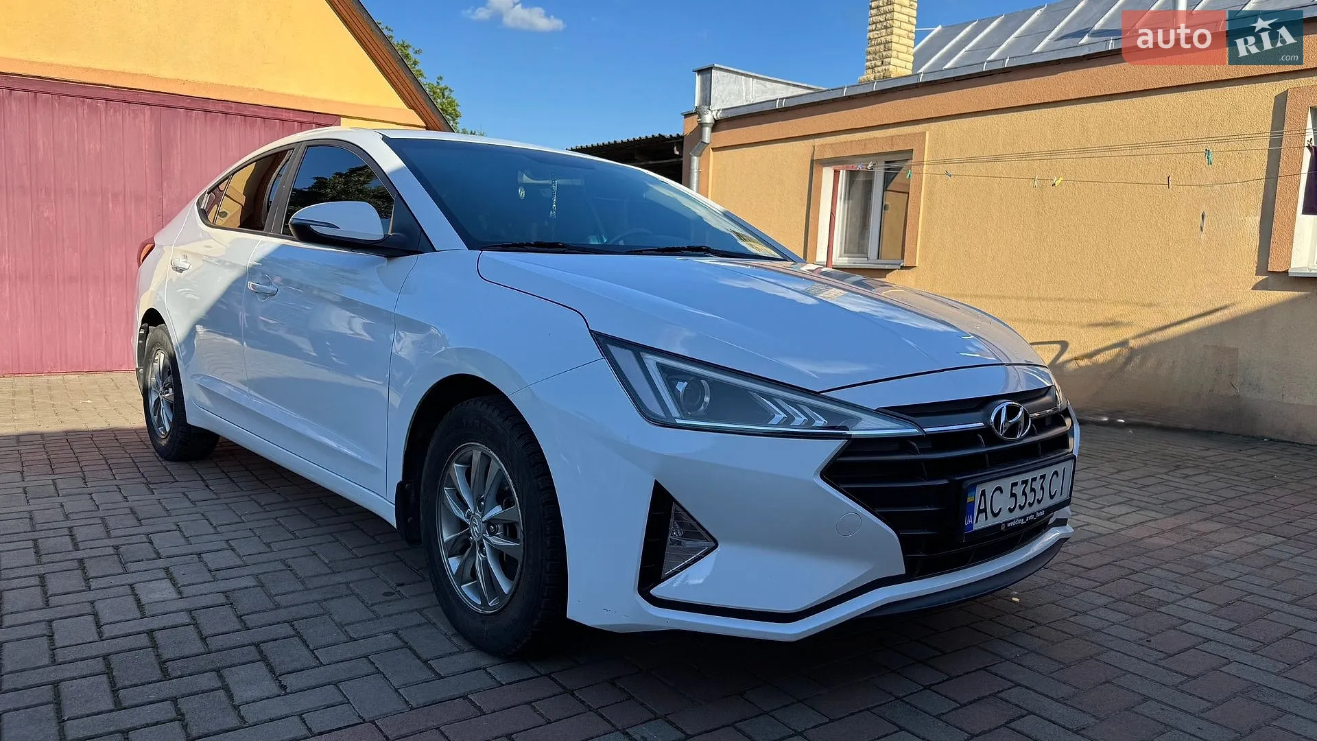 2019 Hyundai Elantra - мініатюра 8