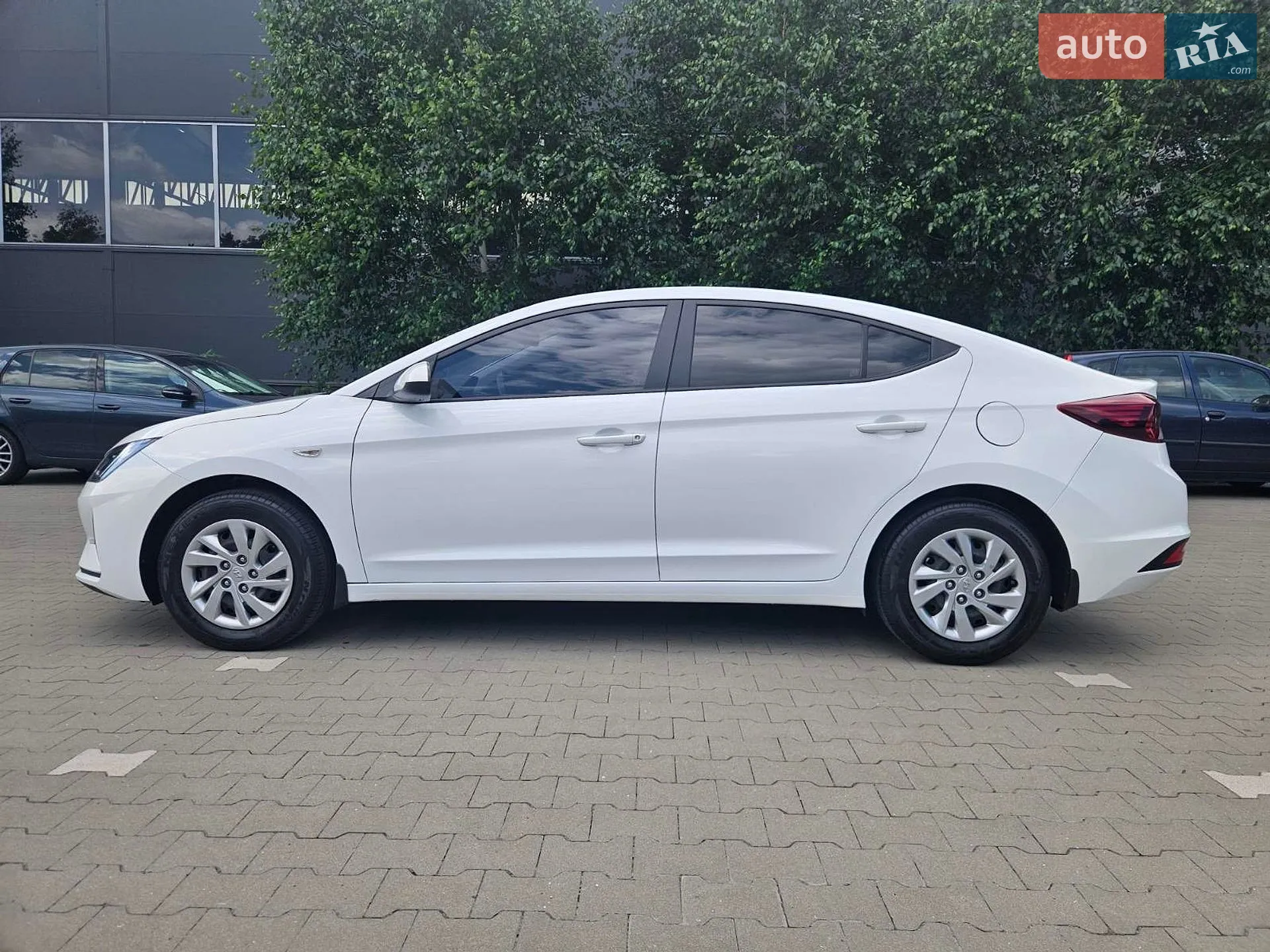 2020 Hyundai Elantra - мініатюра 2