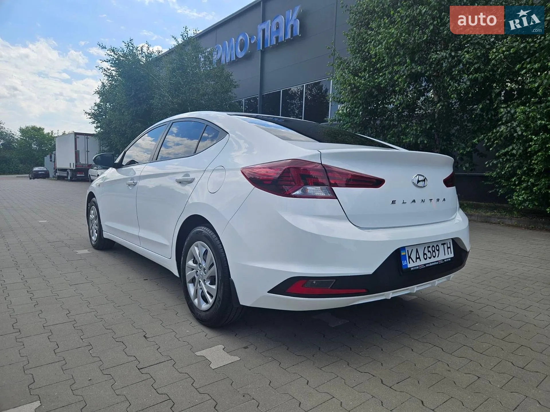 2020 Hyundai Elantra - мініатюра 4