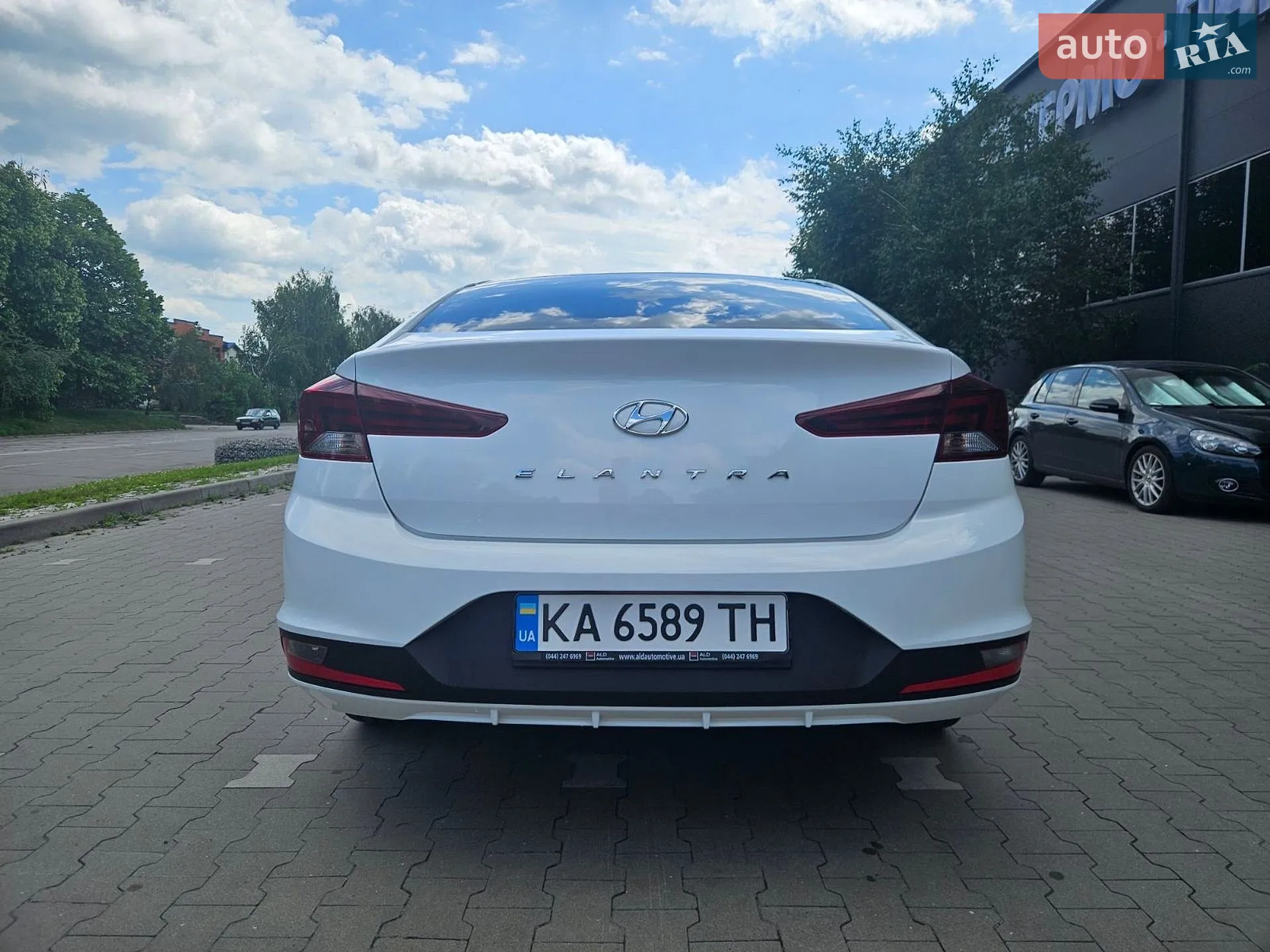 2020 Hyundai Elantra - мініатюра 7