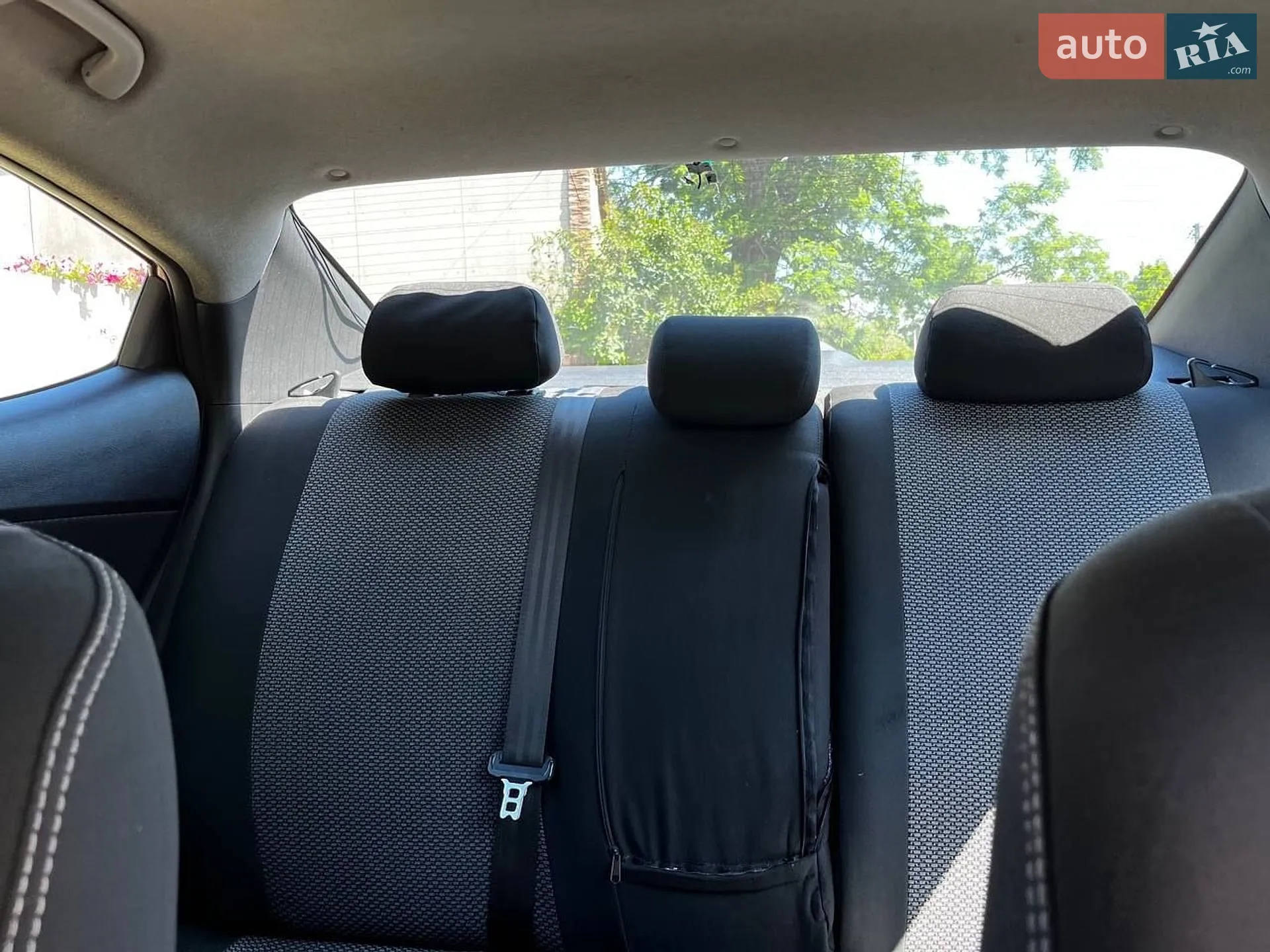 2012 Hyundai Elantra - мініатюра 14