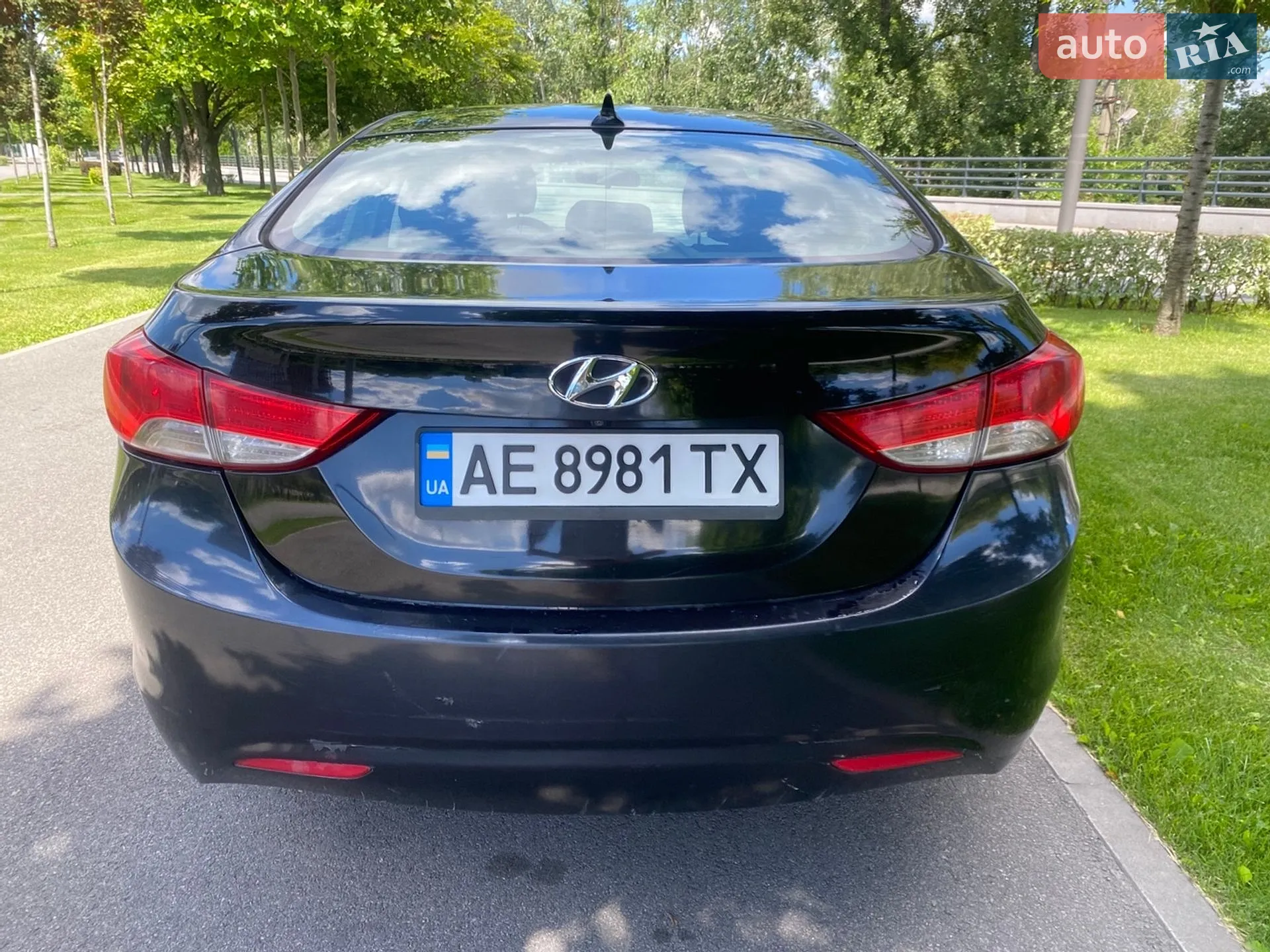 Hyundai Elantra 2012 VIN 5NPDH4AE2DH175452 фото оголошення 7 з 12