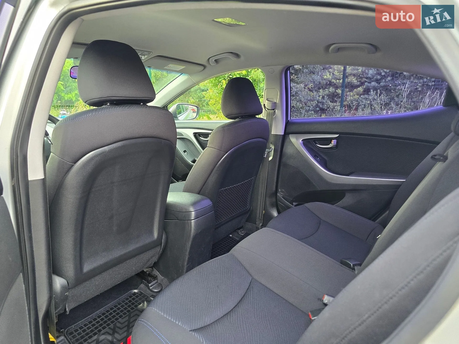 2011 Hyundai Elantra - мініатюра 43