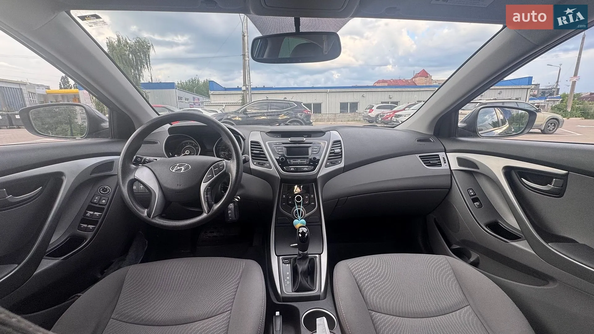 2015 Hyundai Elantra - мініатюра 15