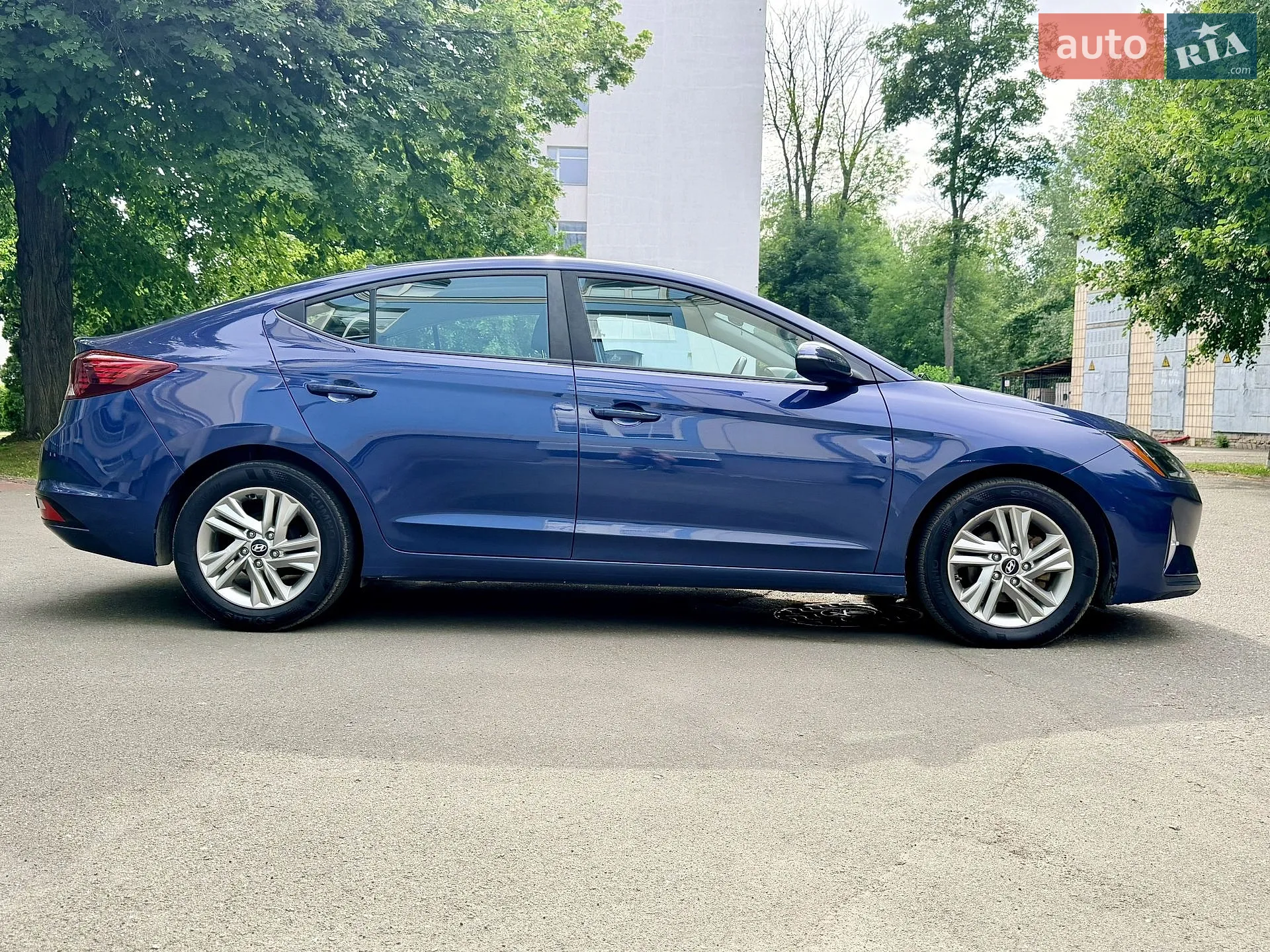 2018 Hyundai Elantra - мініатюра 8