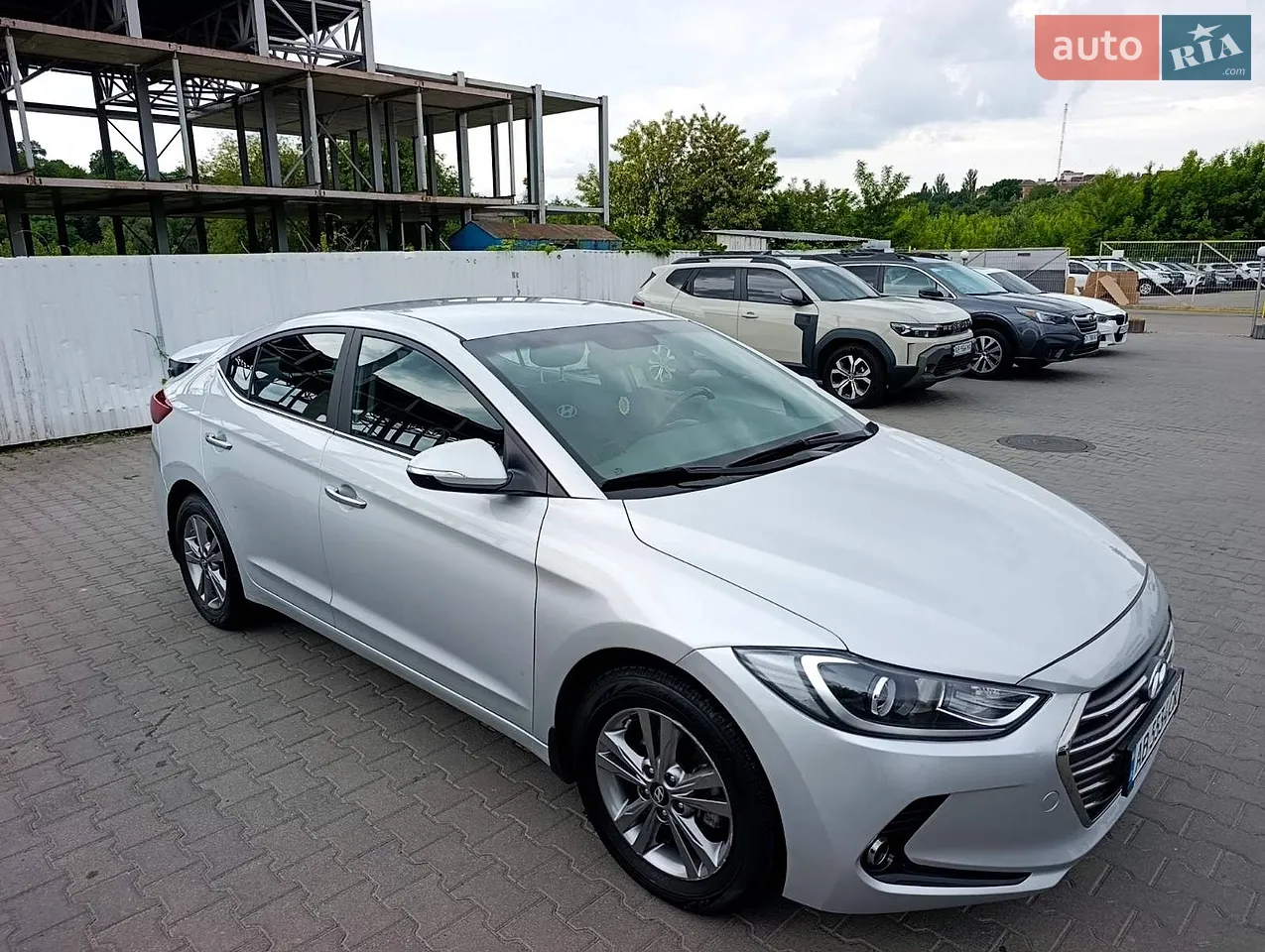 2016 Hyundai Elantra - мініатюра 25