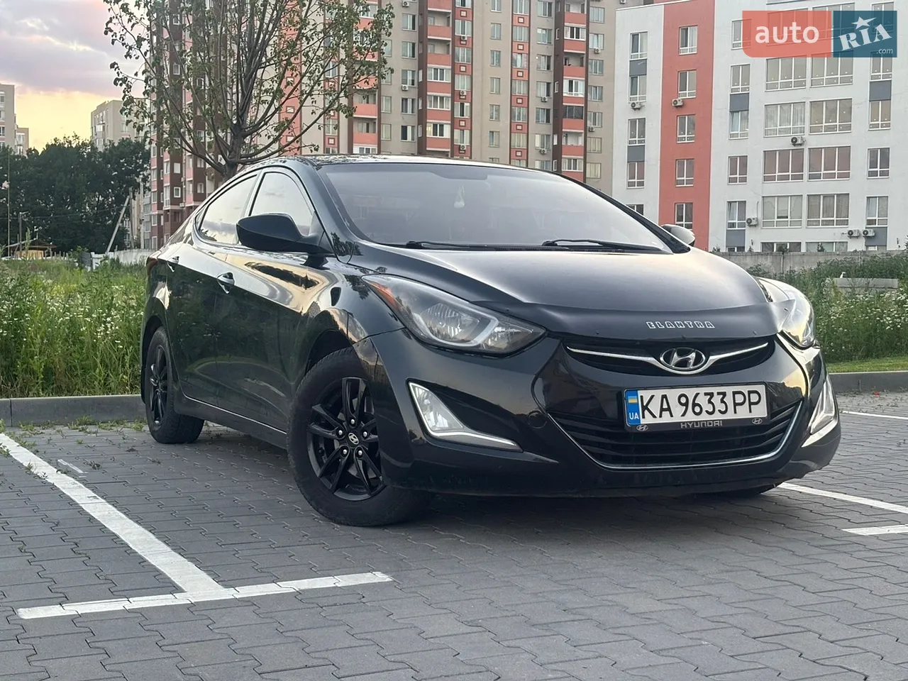 2015 Hyundai Elantra - мініатюра 14