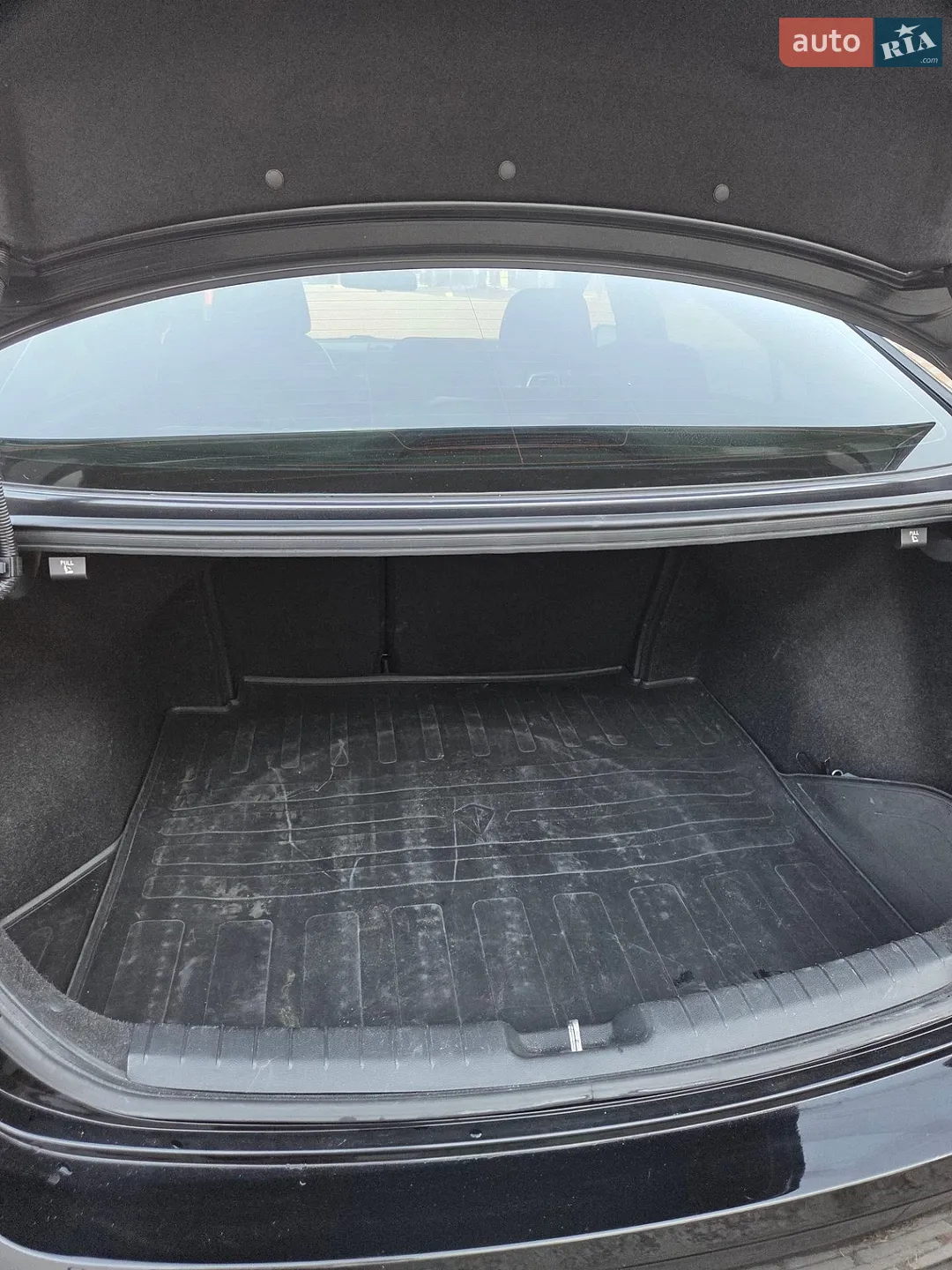 2018 Hyundai Elantra - мініатюра 27