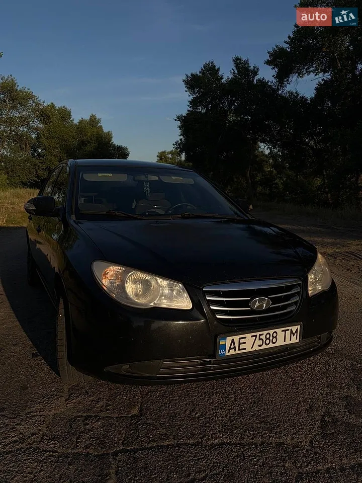 2010 Hyundai Elantra - мініатюра 14