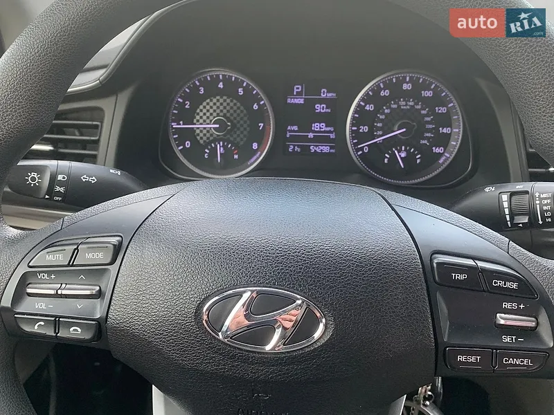 Hyundai Elantra 2019 VIN 5NPD74LF8KH497549 фото оголошення 10 з 73