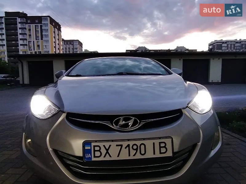 Hyundai Elantra