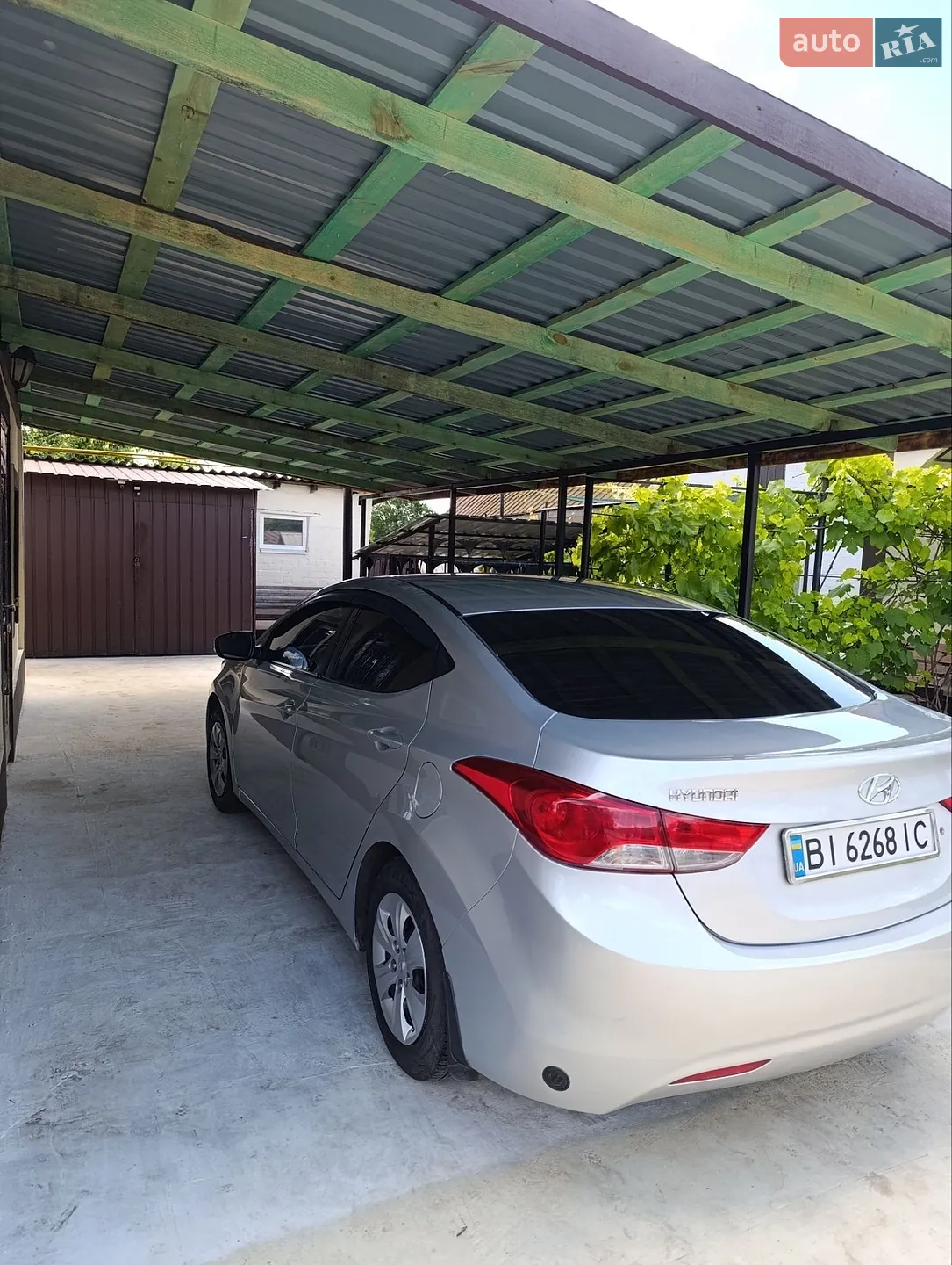 2011 Hyundai Elantra - мініатюра 3
