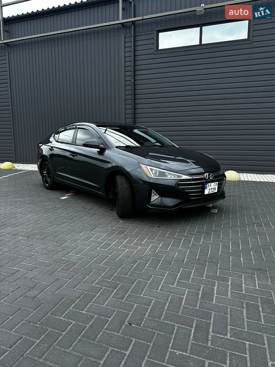 2020 Hyundai Elantra - фото 1