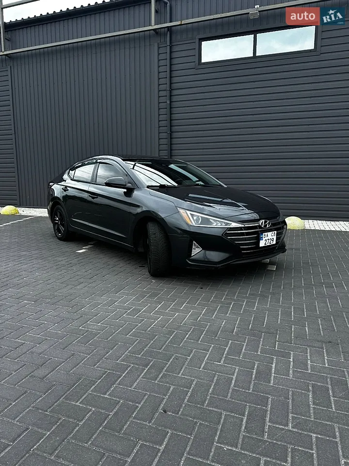 2020 Hyundai Elantra - мініатюра 12