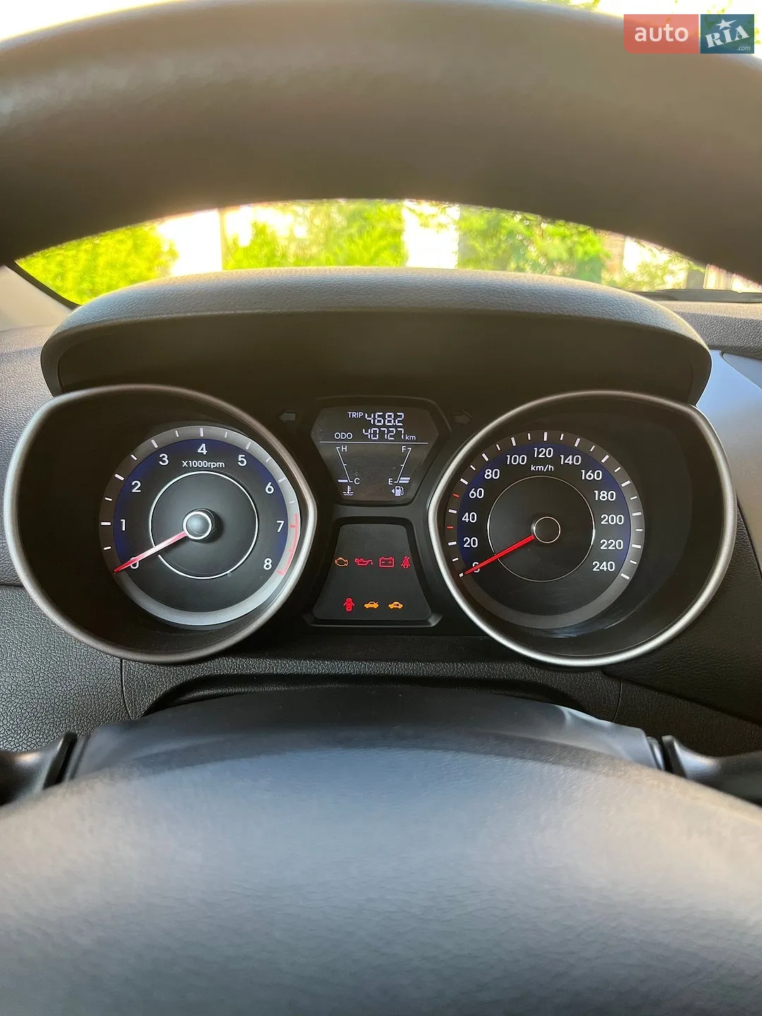 2013 Hyundai Elantra - мініатюра 12
