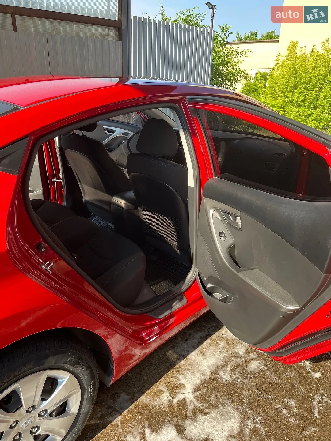 2013 Hyundai Elantra - мініатюра 16
