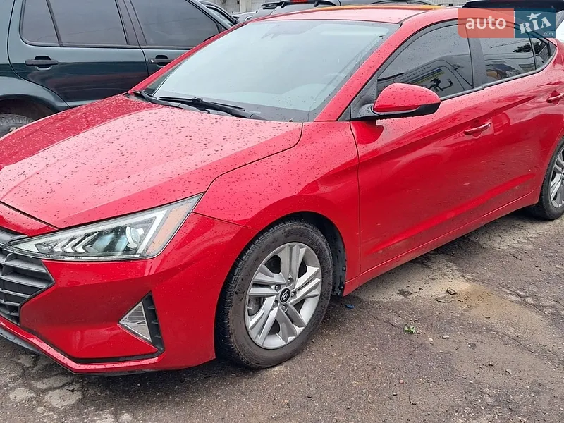 Hyundai Elantra 2020
