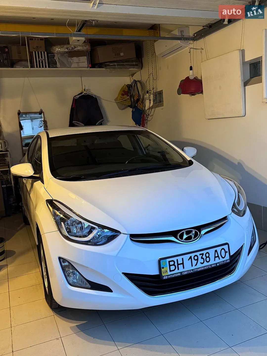2015 Hyundai Elantra - мініатюра 14