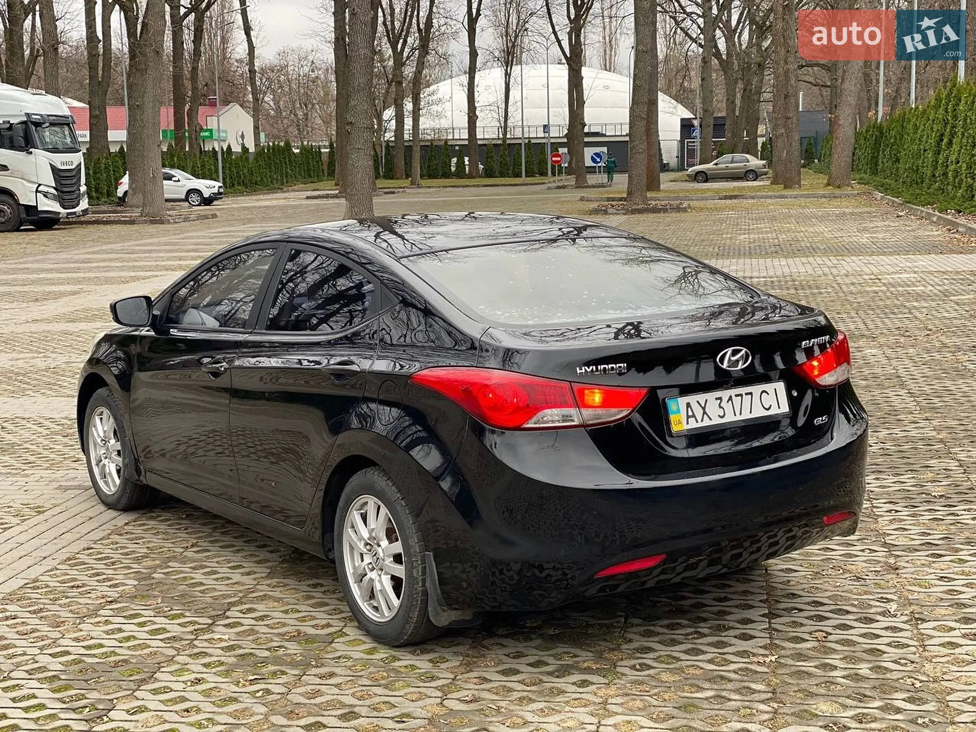 2011 Hyundai Elantra - мініатюра 8