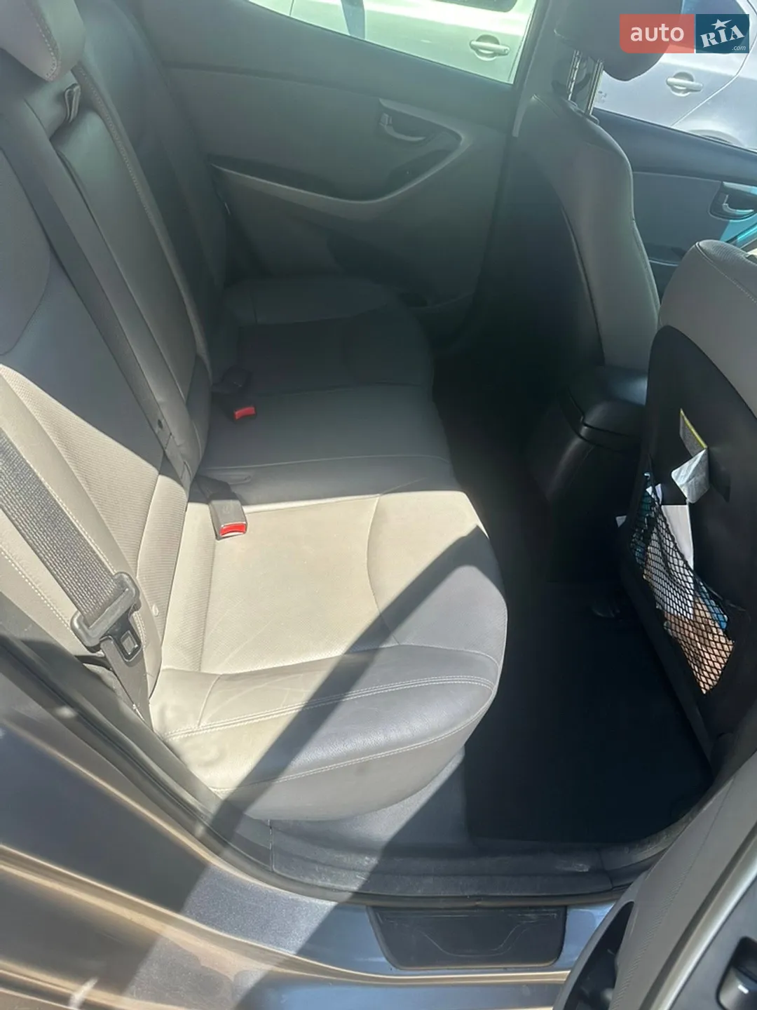2014 Hyundai Elantra - мініатюра 15