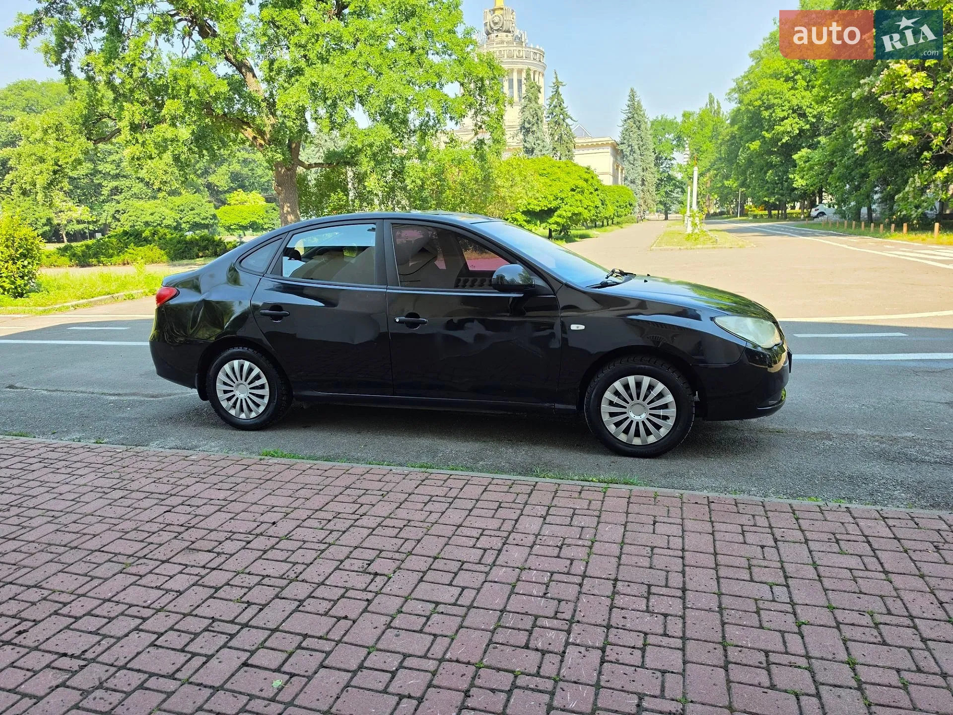 2010 Hyundai Elantra - мініатюра 10