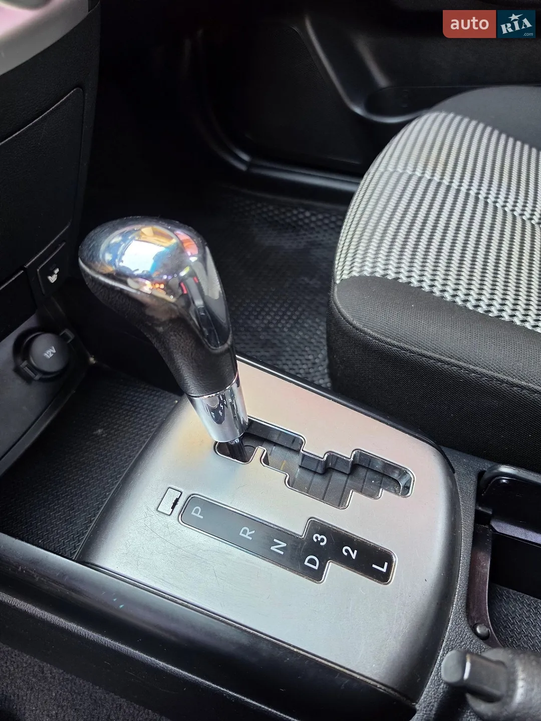 2010 Hyundai Elantra - мініатюра 14