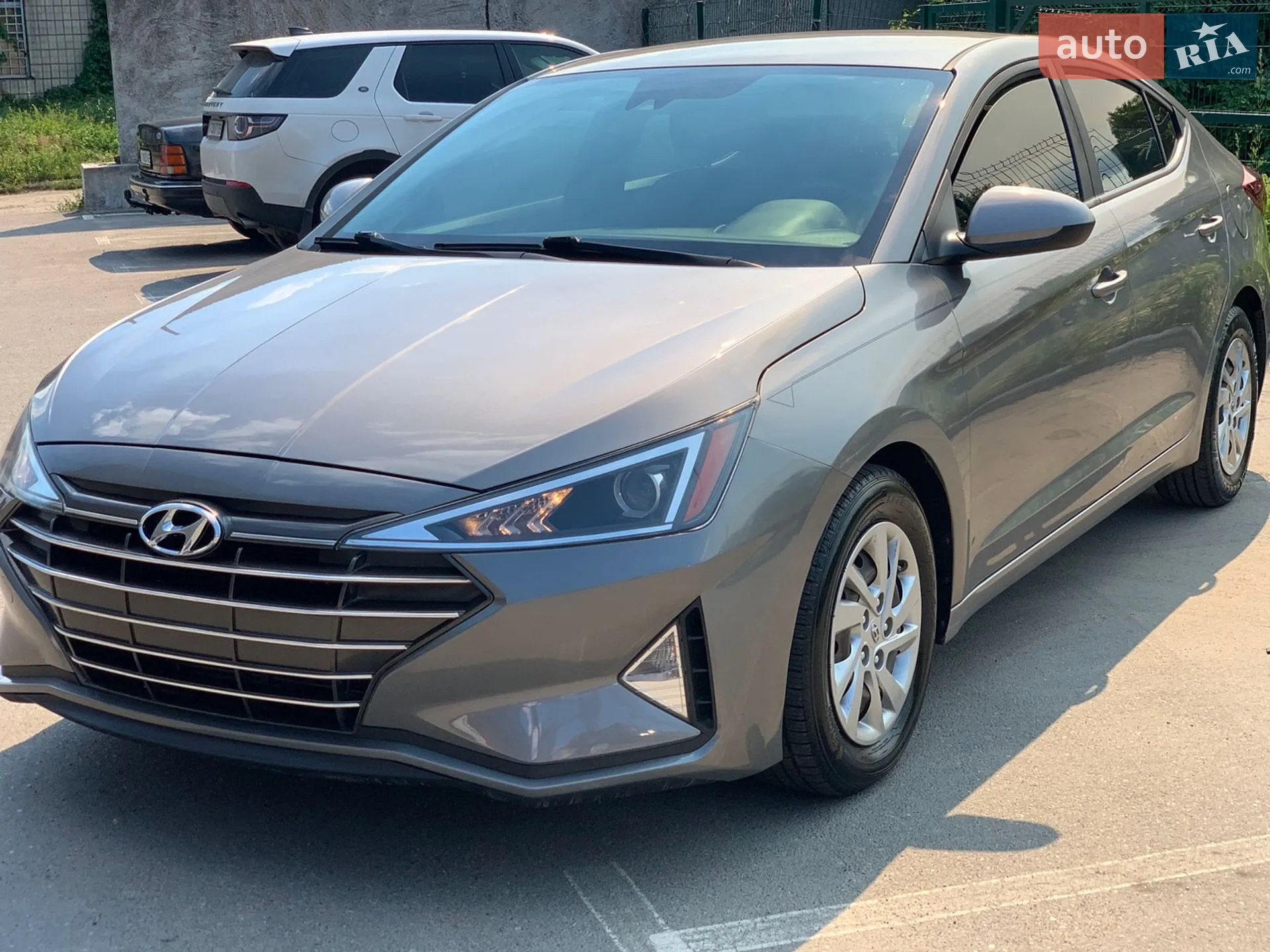 2019 Hyundai Elantra - мініатюра 19