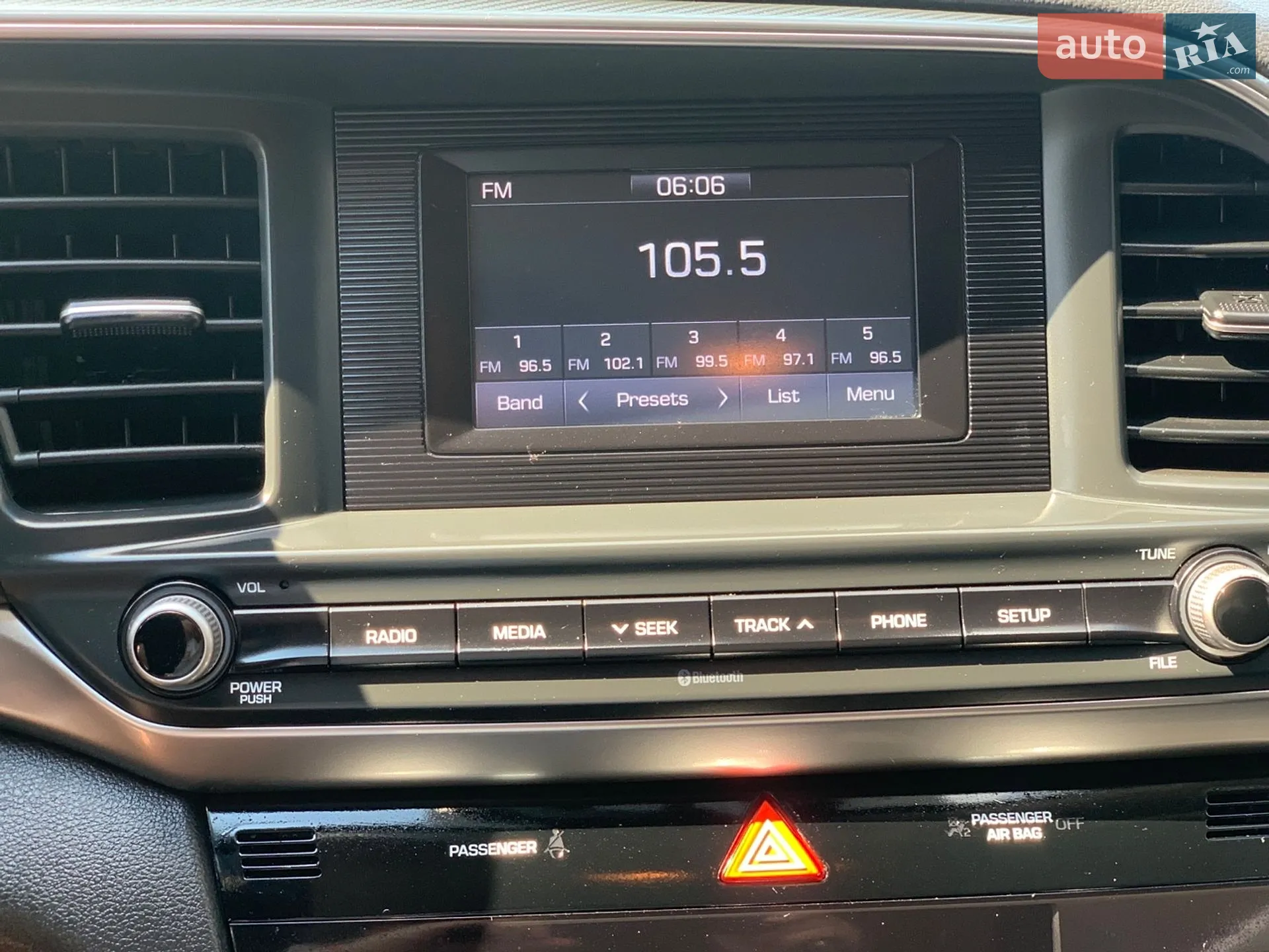 2019 Hyundai Elantra - мініатюра 36