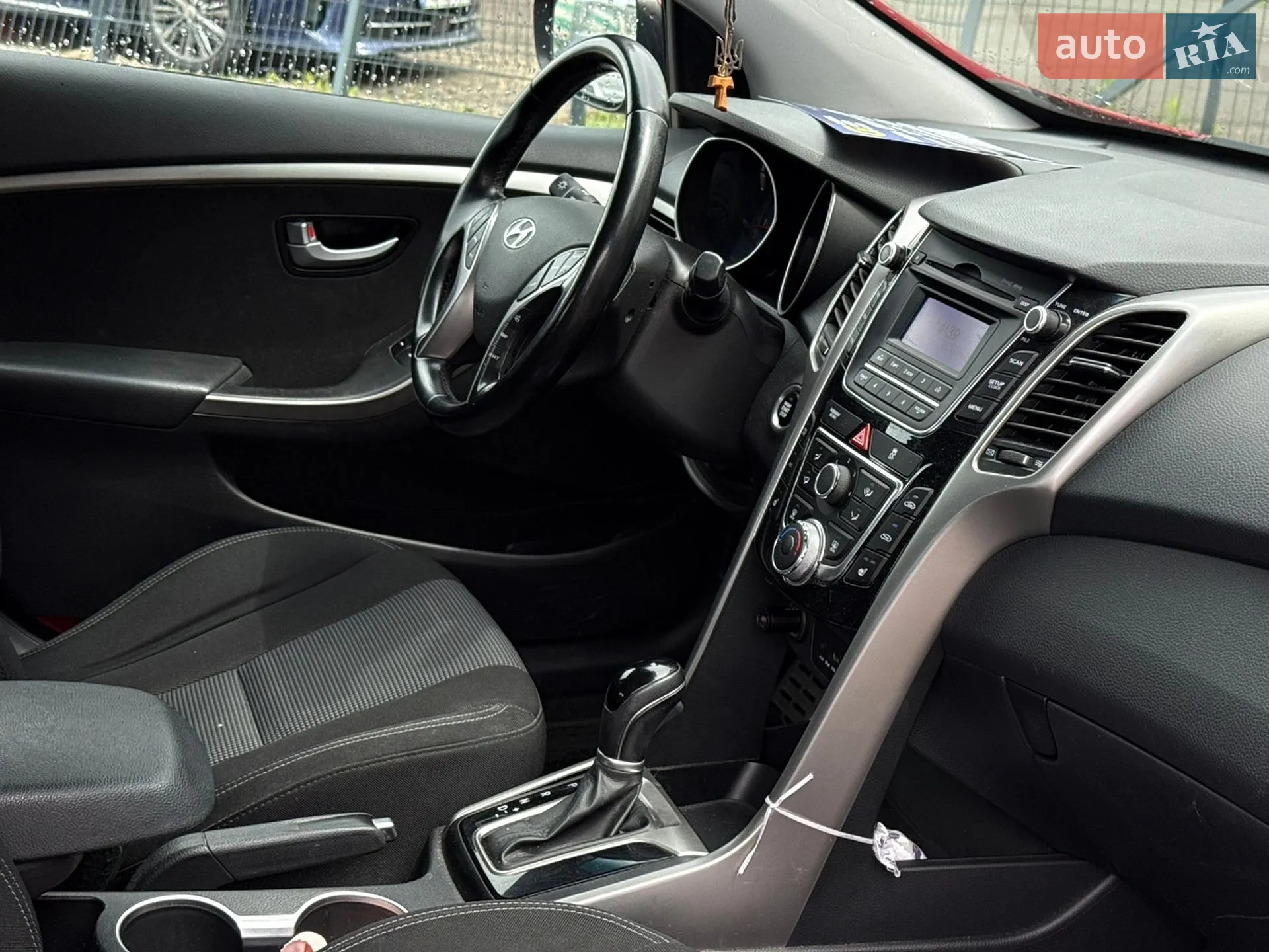 2013 Hyundai Elantra - мініатюра 21