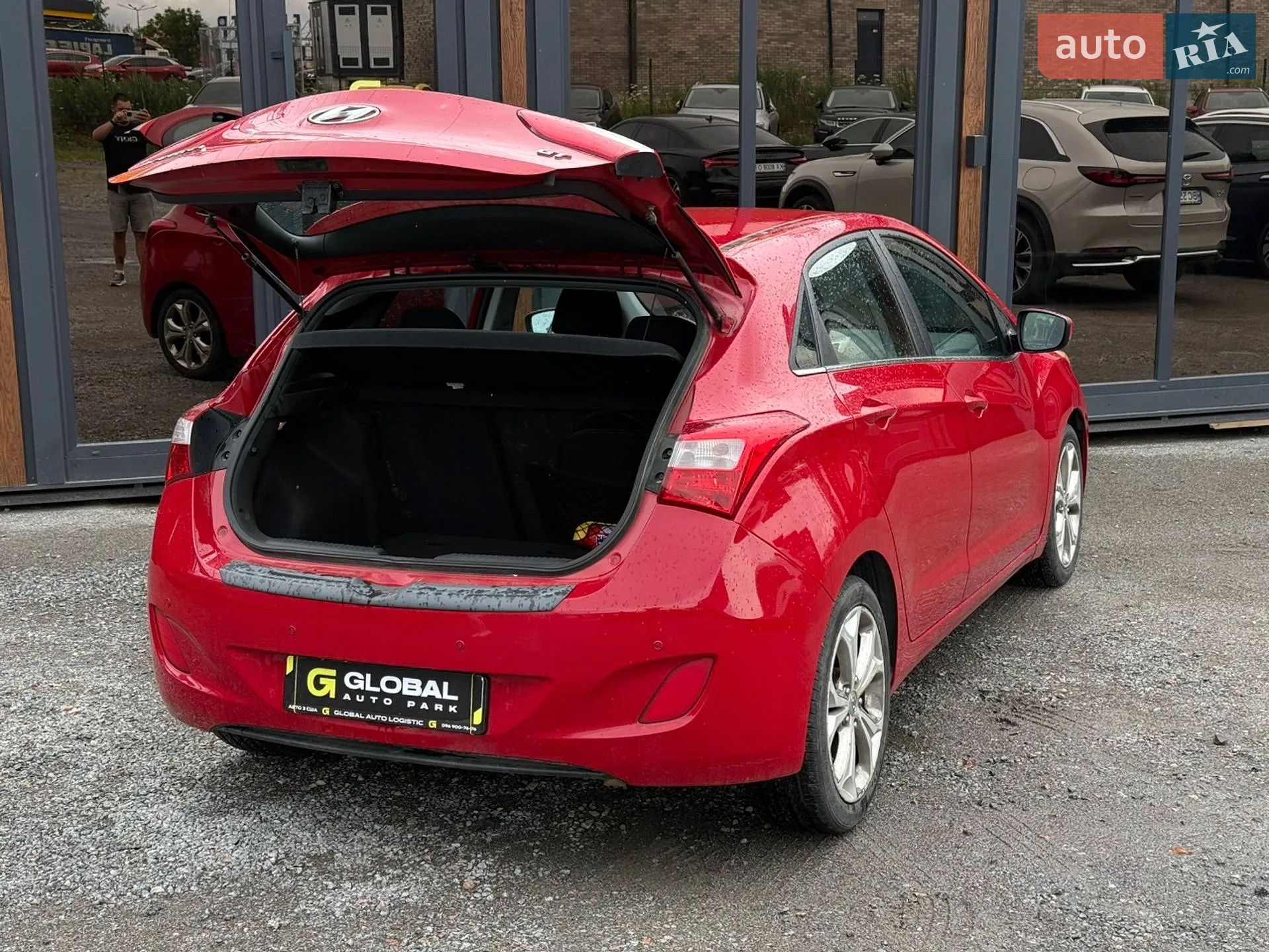 2013 Hyundai Elantra - мініатюра 24