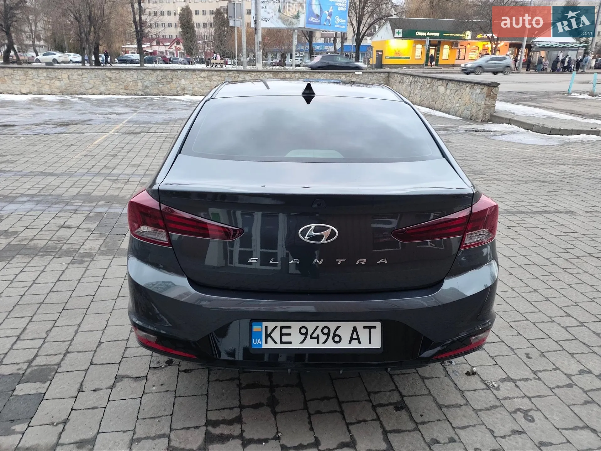2019 Hyundai Elantra - мініатюра 8